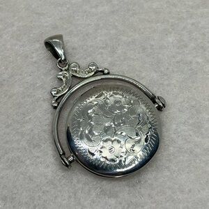 Vtg 925 Sterling Silver Floral Engraved Swivel Spinner Locket Pendant